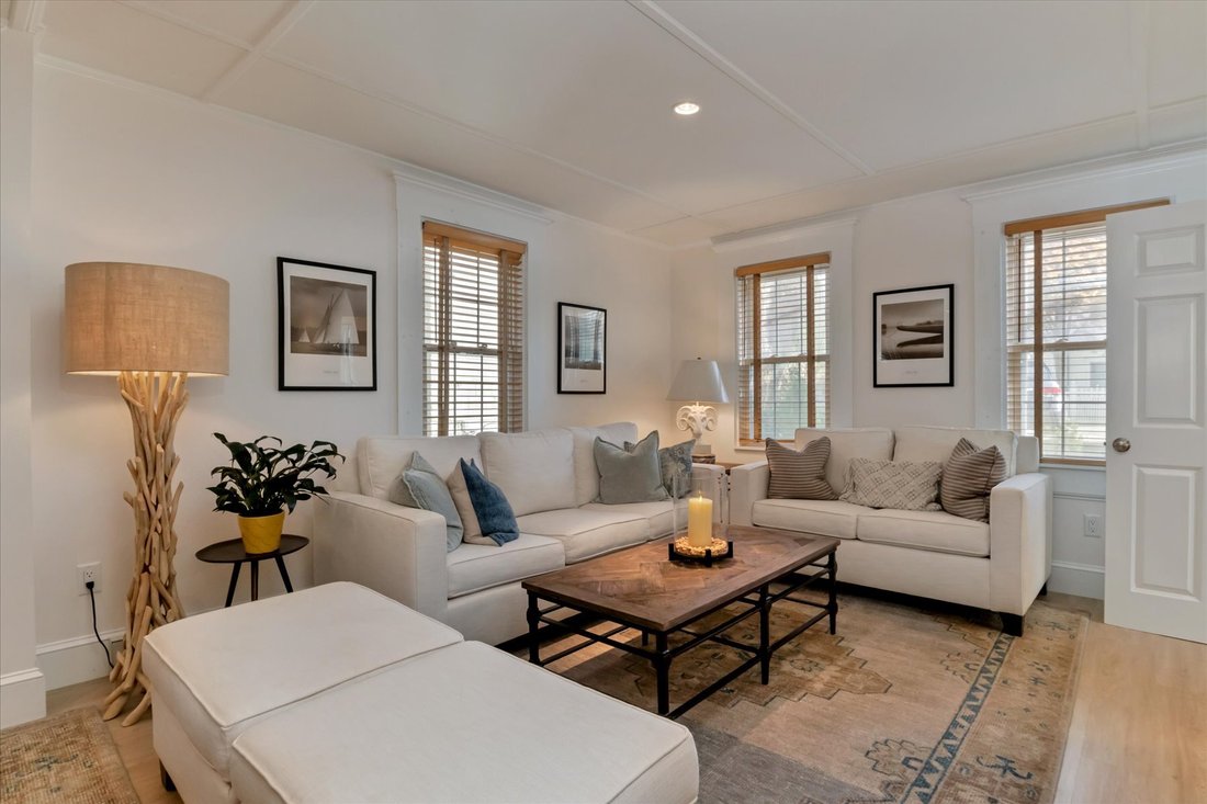 House in Provincetown, Massachusetts, United States 2 - 15654978