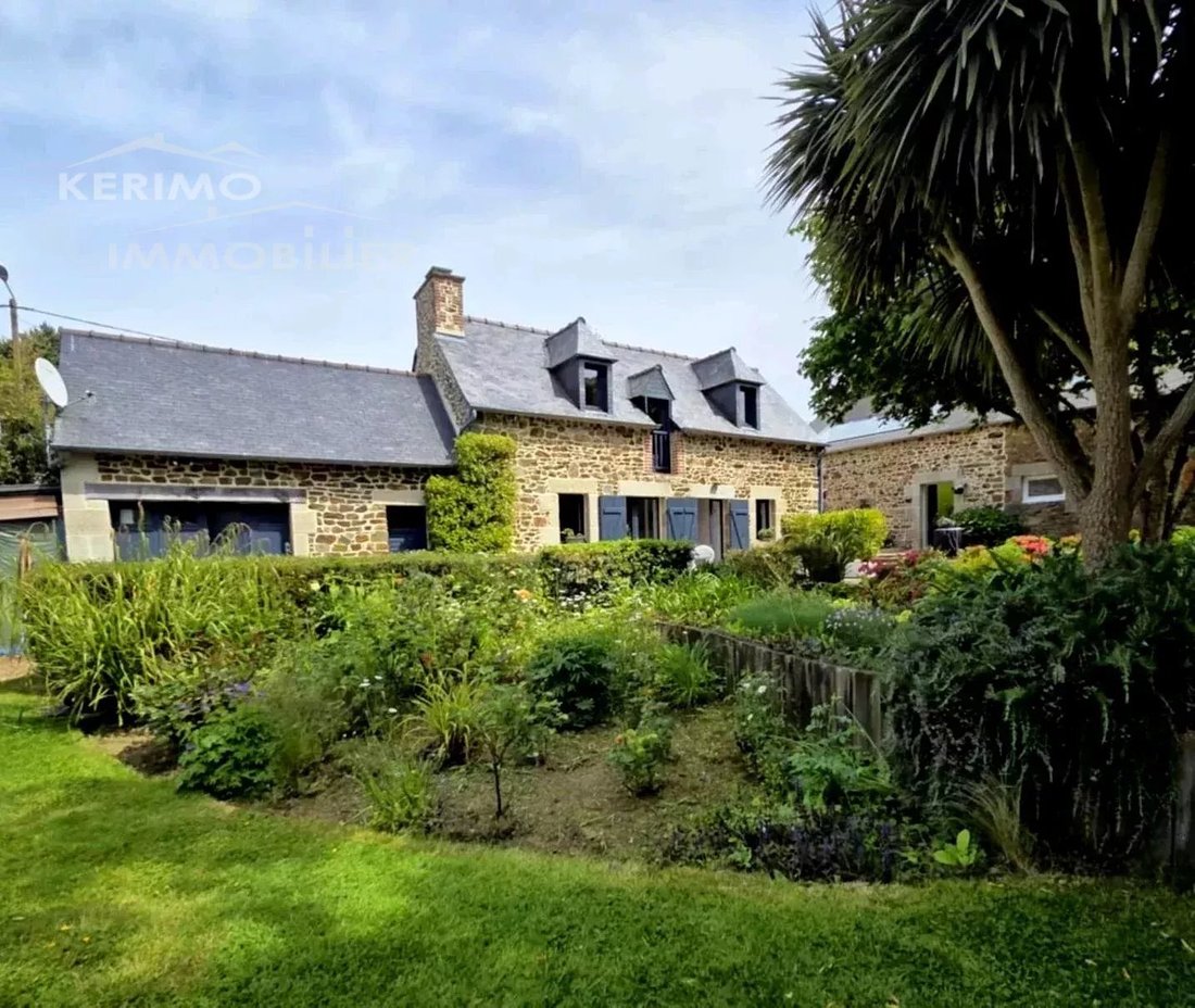House in Lantic, Brittany, France 1 - 15659415