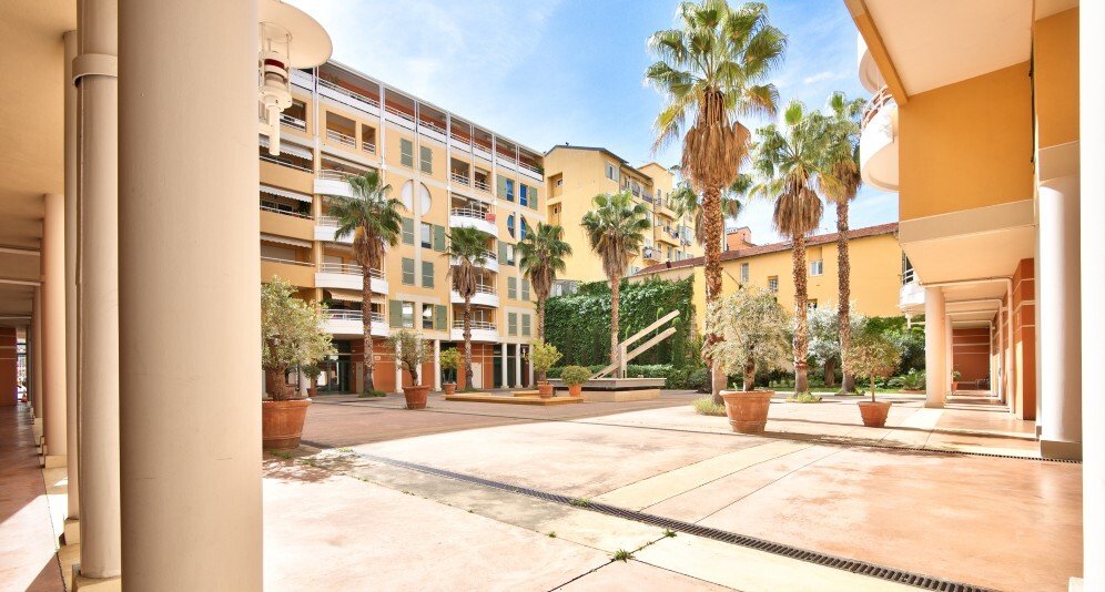 Apartment in Le Port, Nice, France 4 - 15659393