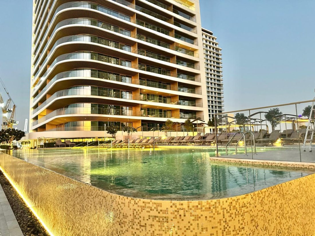 Apartment in Dubai Harbour, Dubai, United Arab Emirates 4 - 15662194