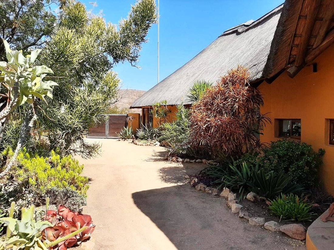 House in Bela-Bela, Limpopo, South Africa 3 - 15662952
