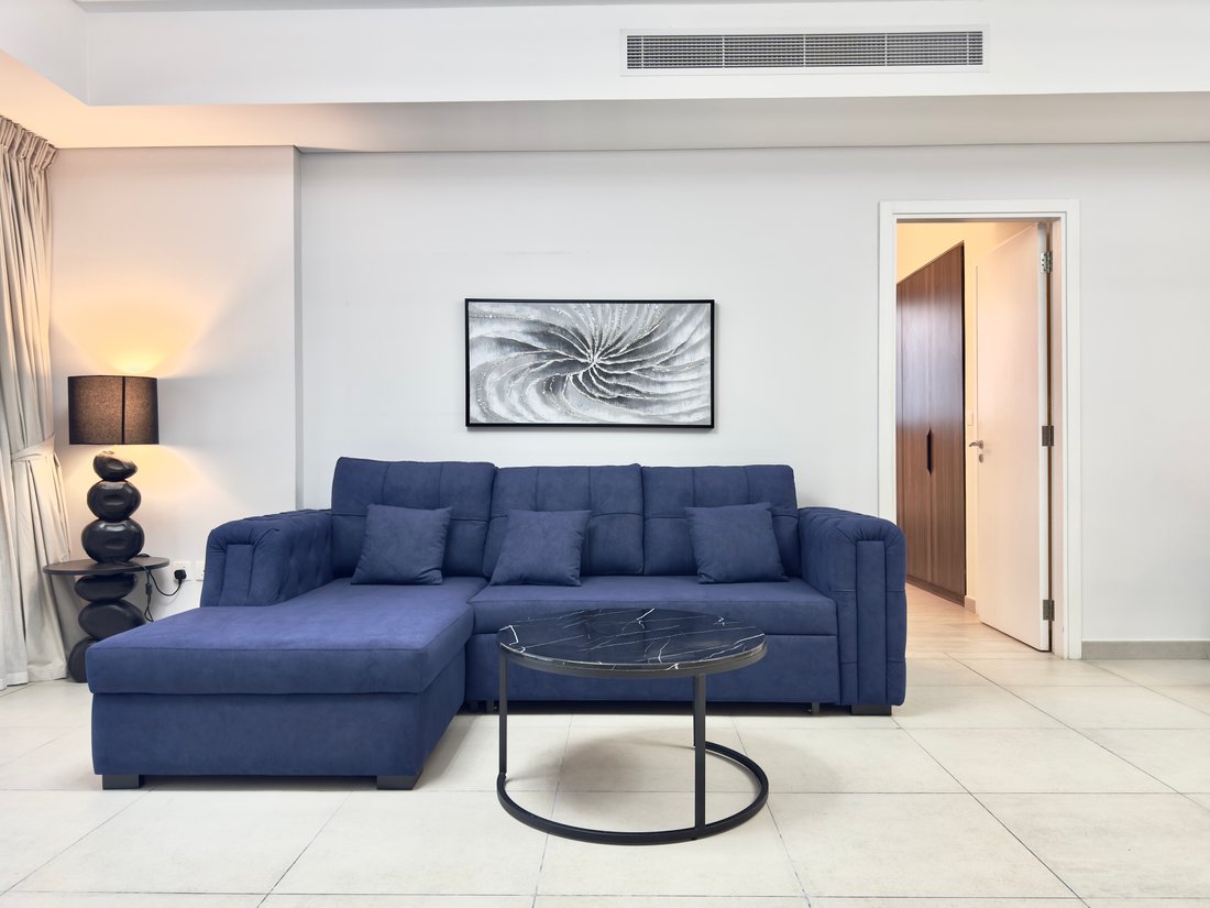 Apartment in Umm Suqeim Third, Umm Suqeim, Dubai 3 - 15662979