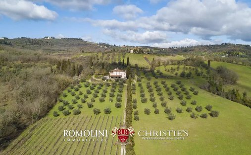 Tuscany| Historic Tuscan Castle With Land For Sale Near Florence