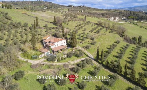 Tuscany| Historic Tuscan Castle With Land For Sale Near Florence