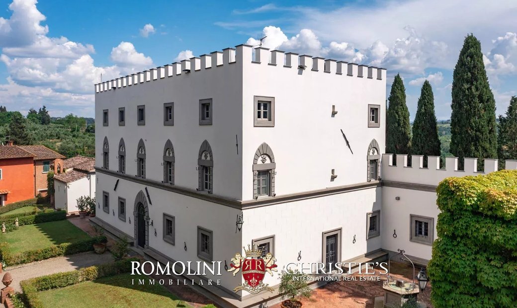 Tuscan Estate With Historical Villa And Vineyards For Sale Between Florence And Pisa