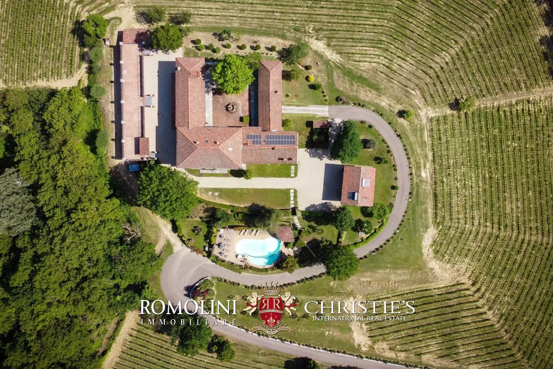 Maison à Asti, Piémont, Italie 1 - 15663113