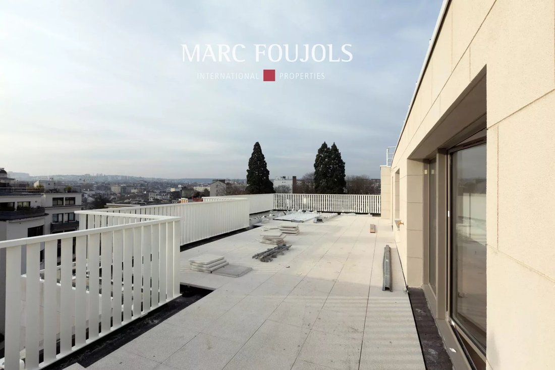 Apartment in Espaces Jeunes, Issy-les-Moulineaux, France 3 - 15345441