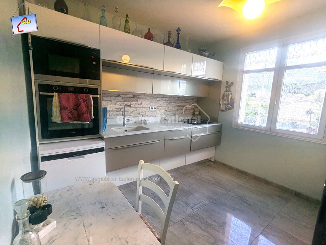 Villa in Notre Dame des Routes, Toulon, France 3 - 15663543