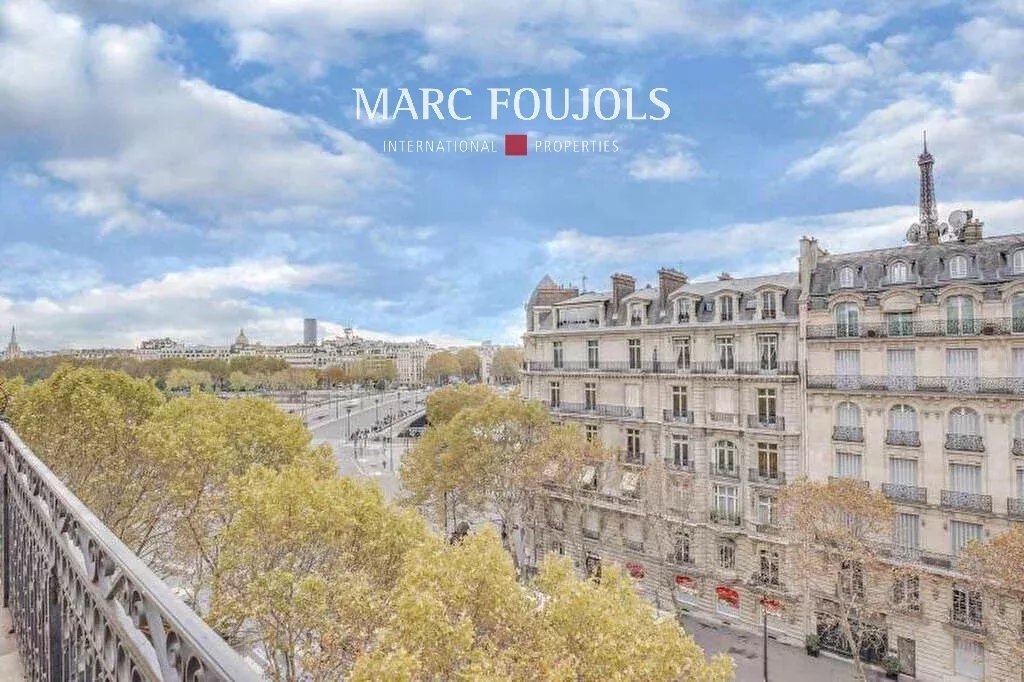Apartment in Chaillot, Paris 16e Arrondissement, Paris 1 - 15379725