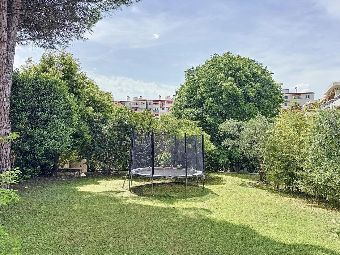Apartment in Camp Long, Cannes, France 5 - 15663544