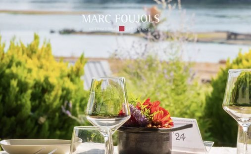 Castle for Sale in Sancerre, Centre-Val de Loire, France