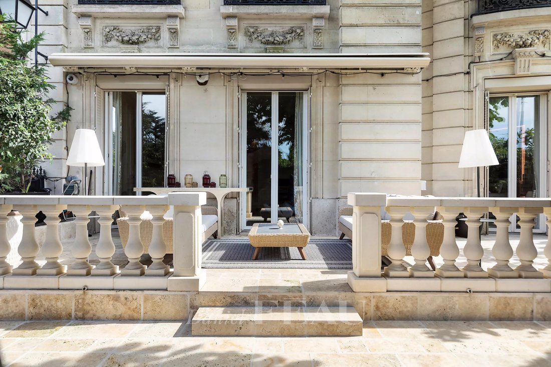 Apartment in Porte Dauphine, Paris 16e Arrondissement, Paris 5 - 15663556