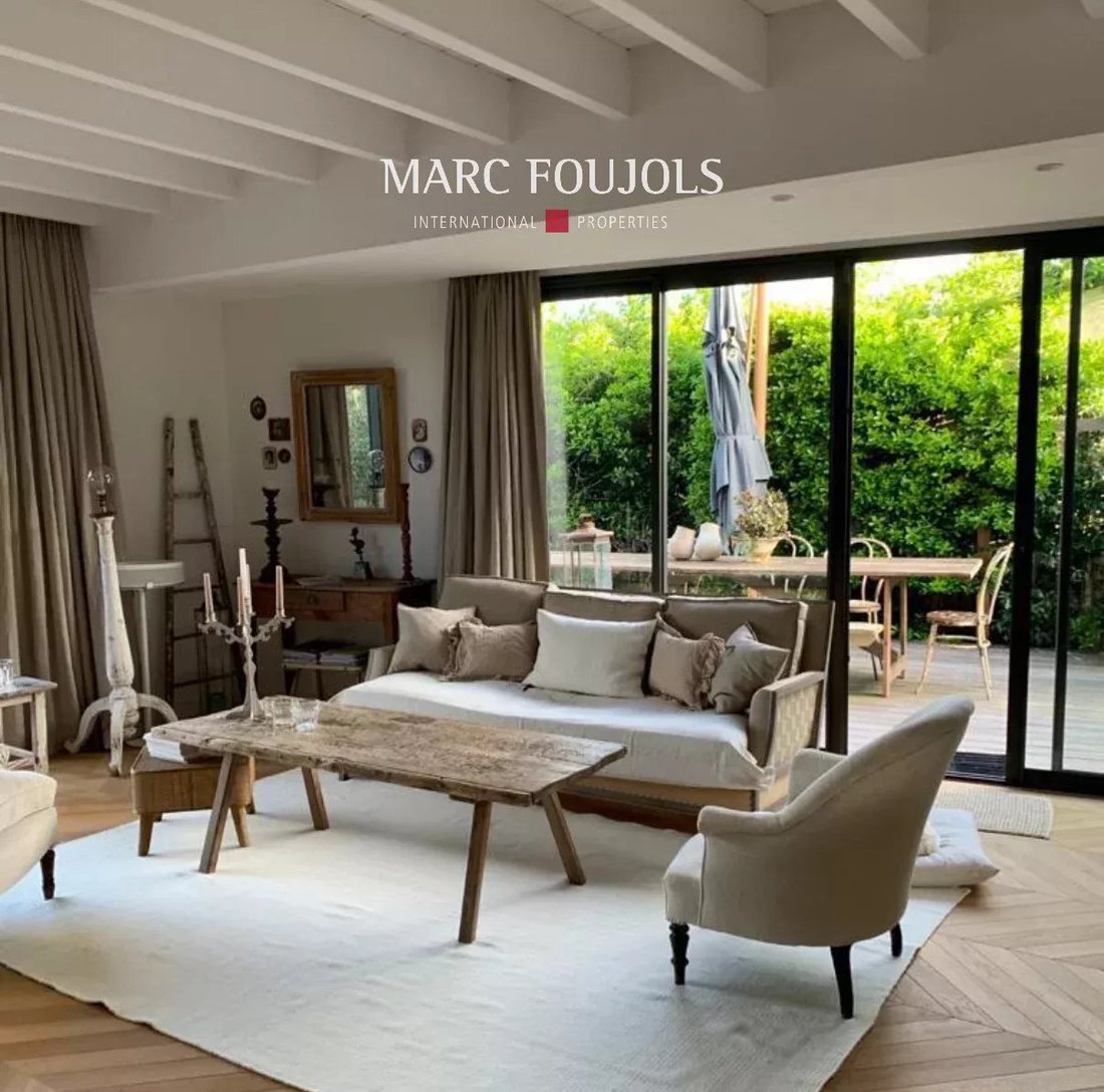 Villa in France 3 - 15146029