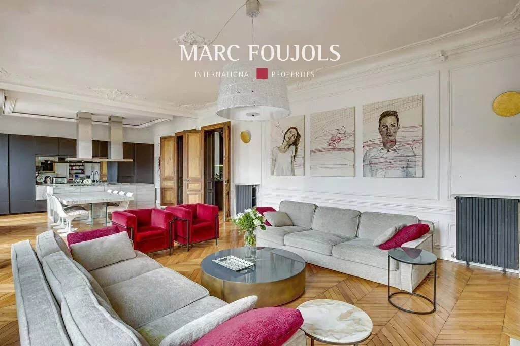 Apartment in Chaillot, Paris 16e Arrondissement, Paris 5 - 15379725