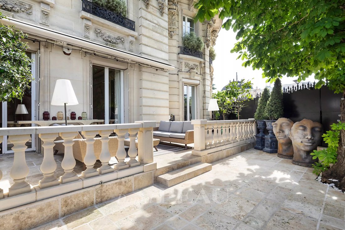 Apartment in Porte Dauphine, Paris 16e Arrondissement, Paris 1 - 15663556