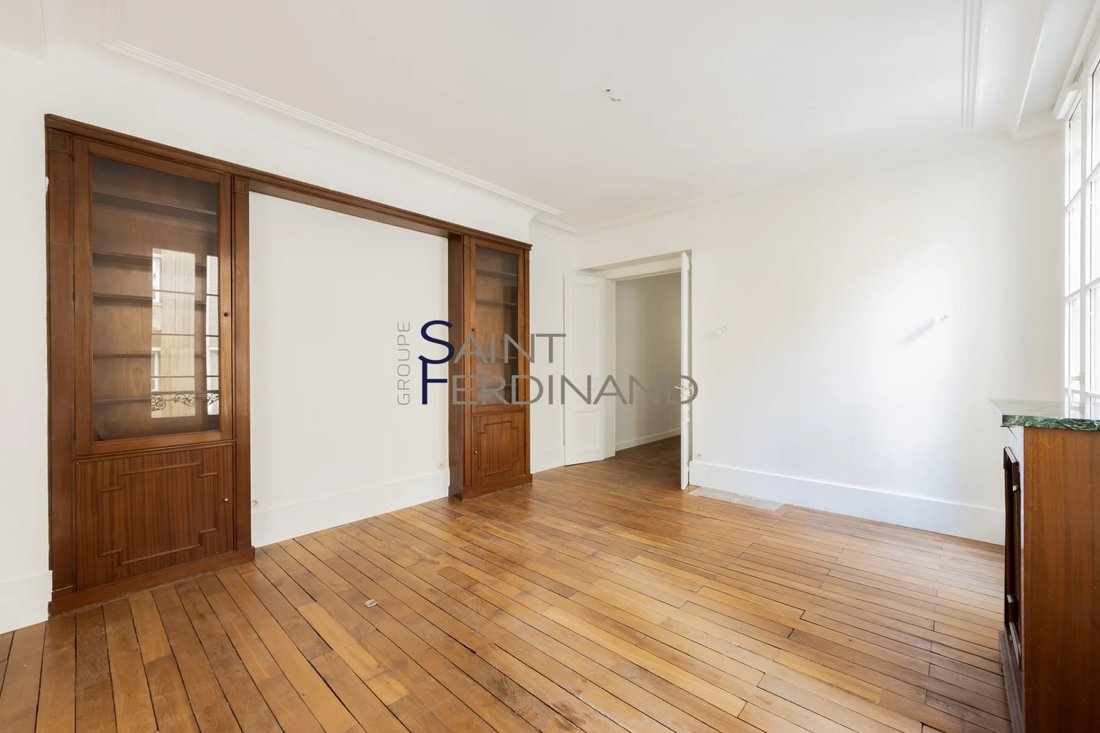 Apartment in Montmartre, Paris 18e Arrondissement, Paris 5 - 15663595