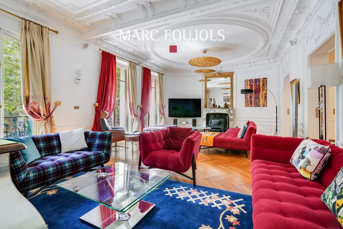 Apartment in Courcelles-Wagram, Paris 17e Arrondissement, Paris 2 - 14456110