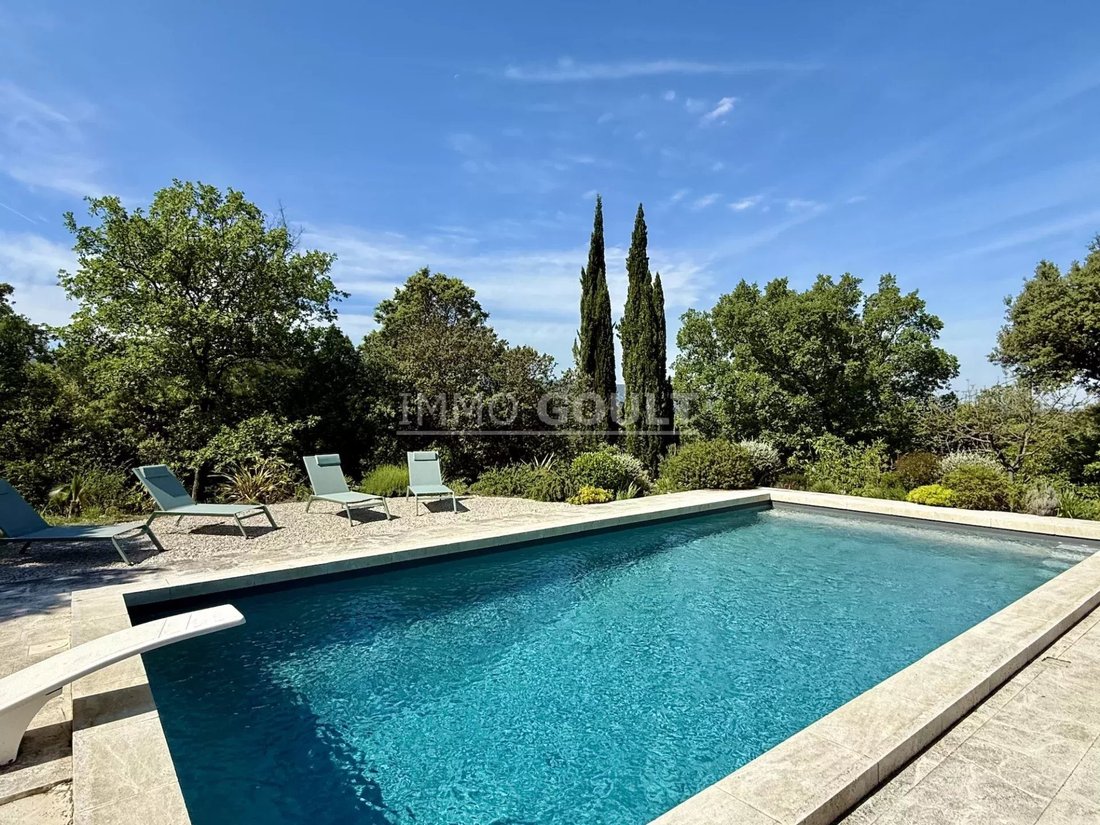 House in Gordes, Provence-Alpes-Côte d'Azur, France 3 - 14761071