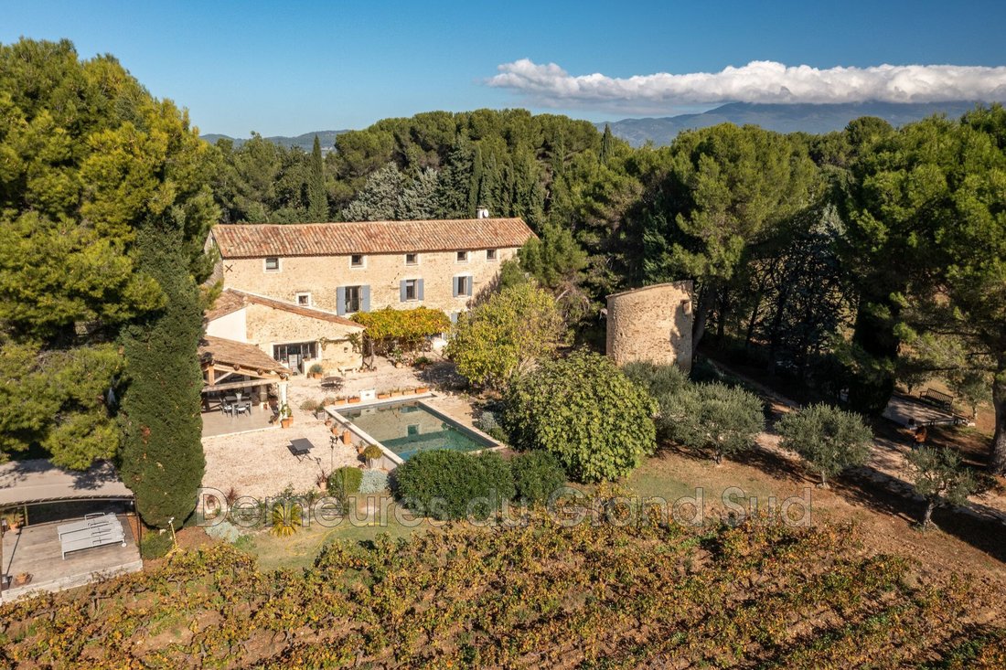 Villa in Caromb, Provence-Alpes-Côte d'Azur, France 1 - 15664444