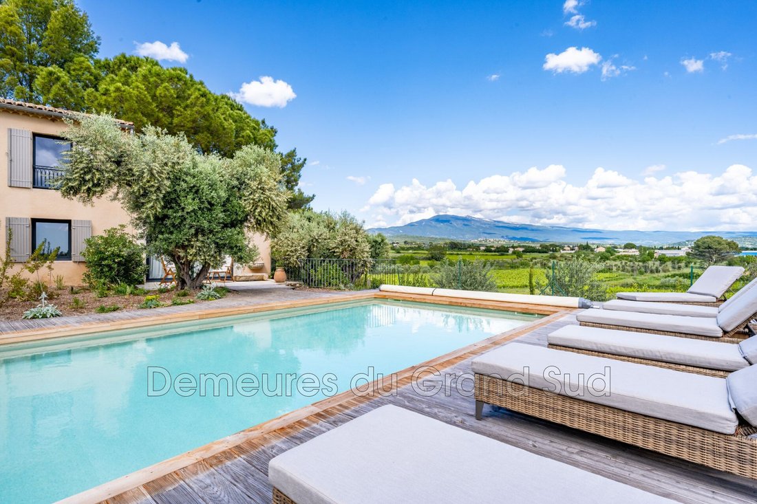 Villa in Beaumes-de-Venise, Provence-Alpes-Côte d'Azur, France 3 - 15664434