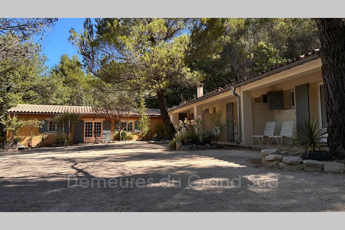 Villa a Gigondas, Provenza-Alpi-Costa Azzurra, Francia 5 - 15664397