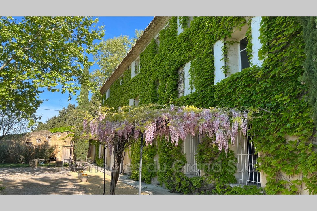 Villa in Orange, Provence-Alpes-Côte d'Azur, Frankreich 4 - 15664461