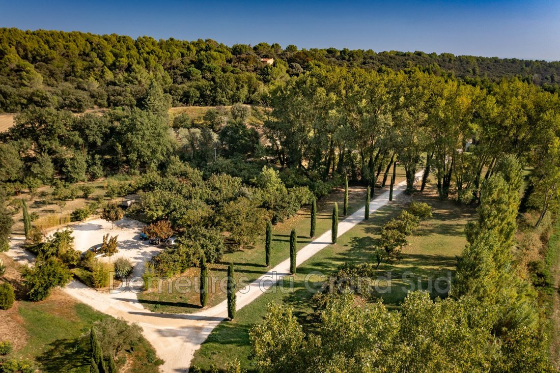 Villa in Loriol-du-Comtat, Provence-Alpes-Côte d'Azur, France 3 - 15664307