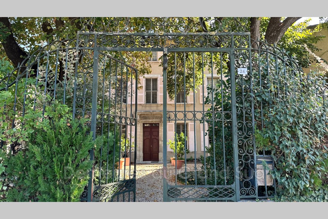 House in Zone Rurale Sud, Carpentras, France 2 - 15664326