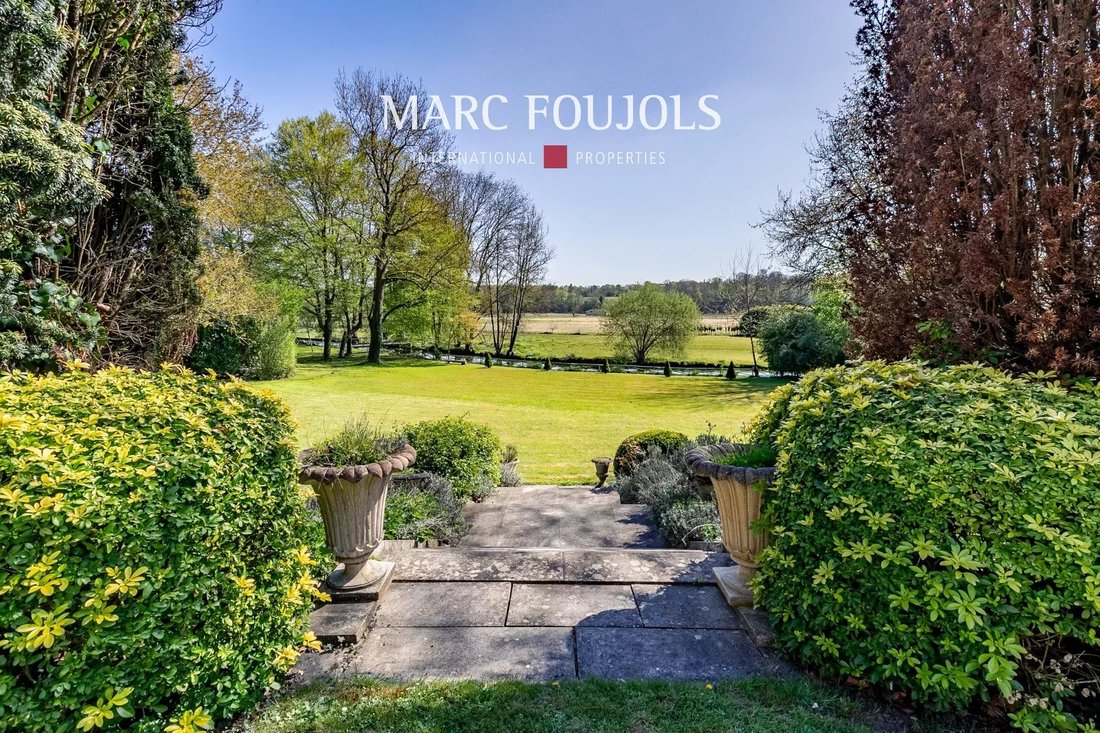 Estate in Chantilly, Hauts-de-France, France 3 - 15481024