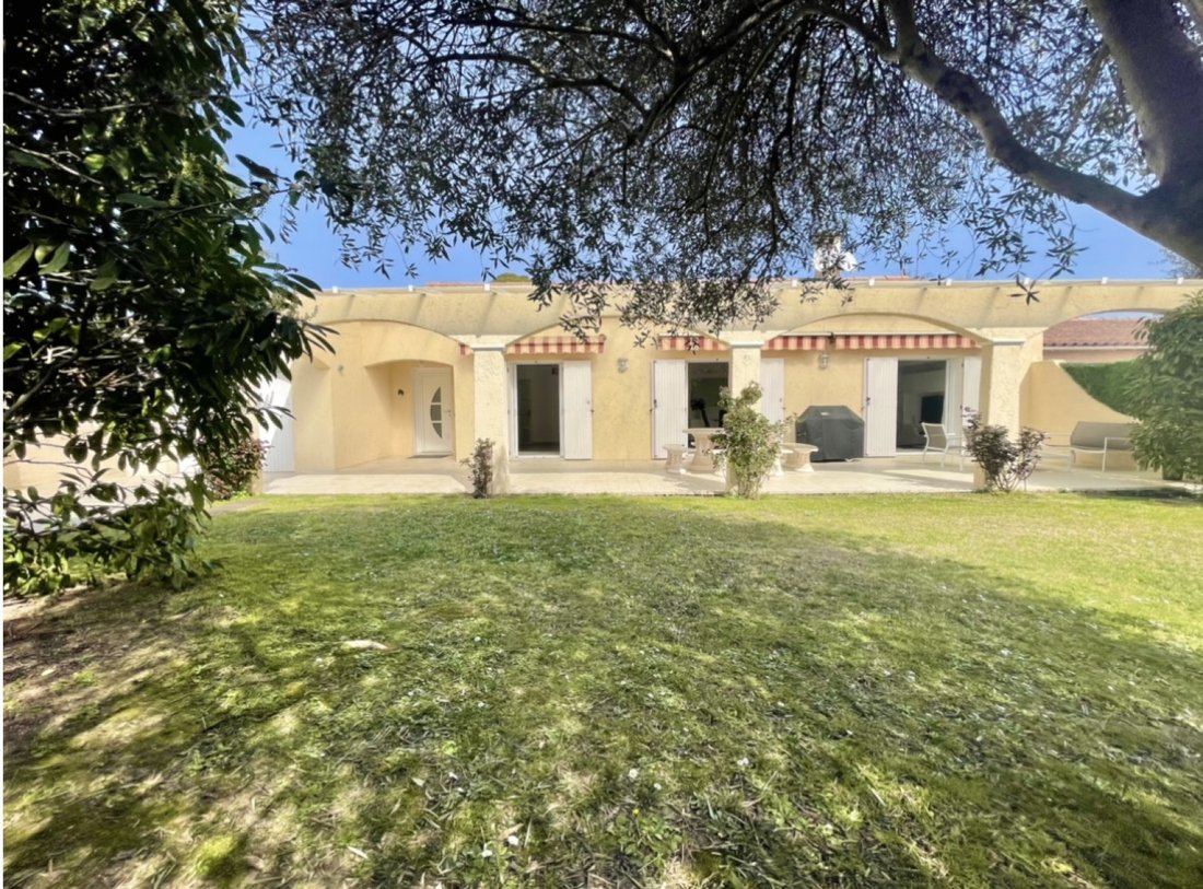 Villa in Mougins, Provence-Alpes-Côte d'Azur, France 1 - 15663736
