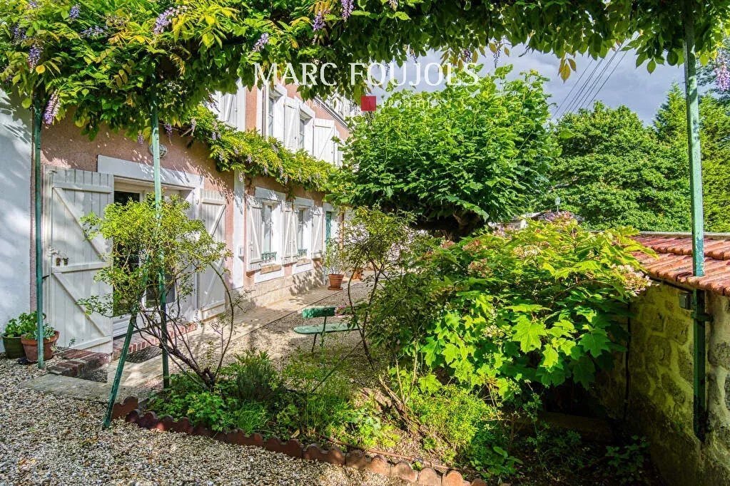 House in L'Isle-Adam, Ile-de-France, France 3 - 13308631