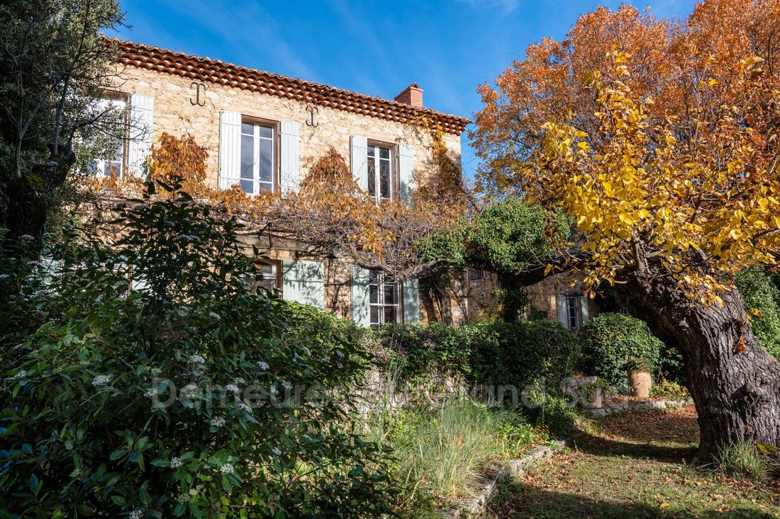 Villa in Lafare, Provence-Alpes-Côte d'Azur, France 4 - 15664425