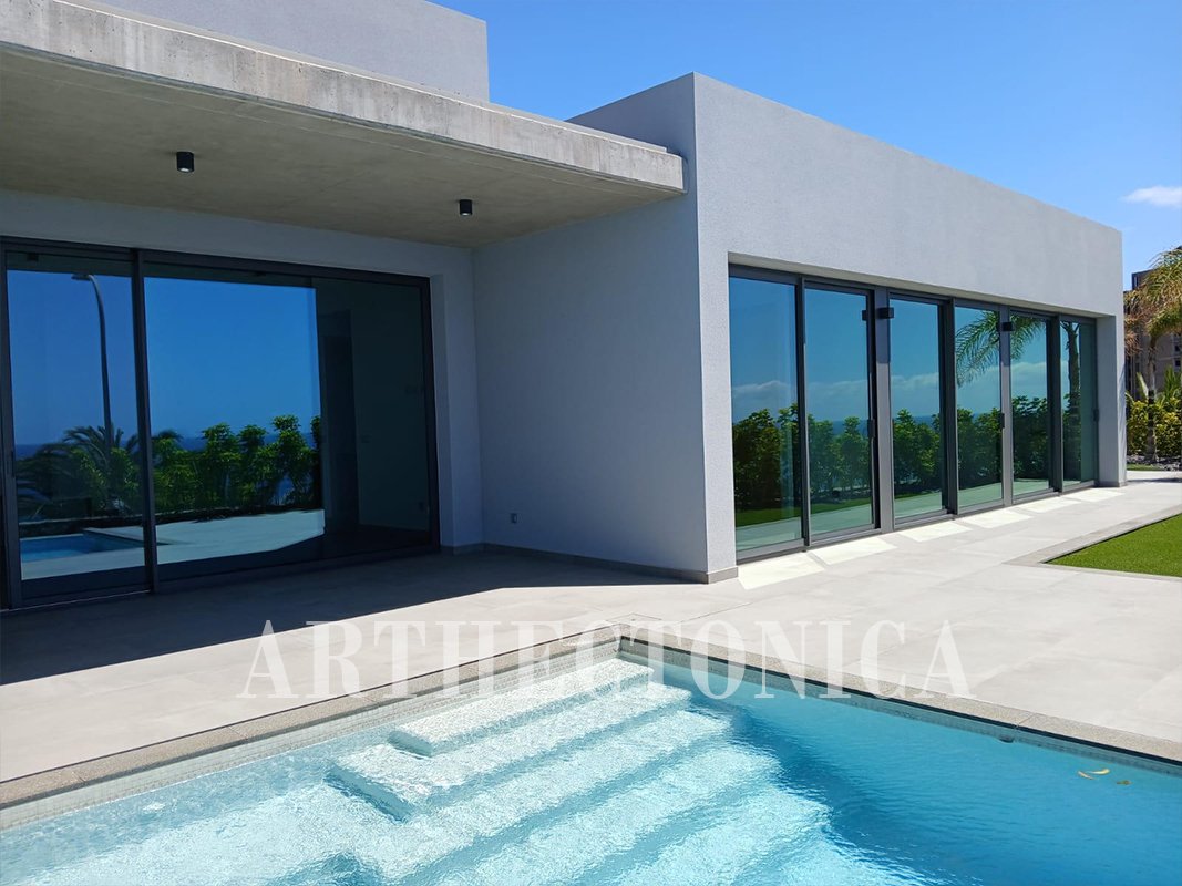 Villa in Suroeste, Santa Cruz De Tenerife, Spain 4 - 15659086