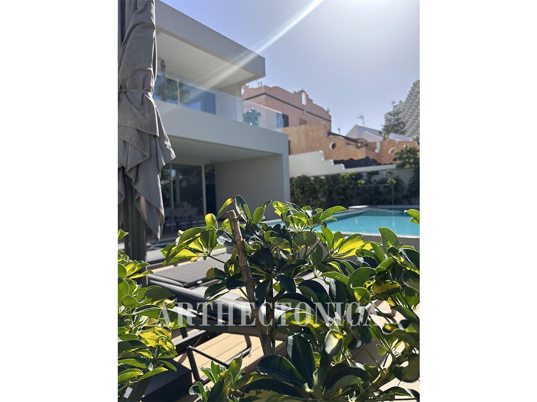 Villa in Los Cristianos, Canary Islands, Spain 4 - 15665683
