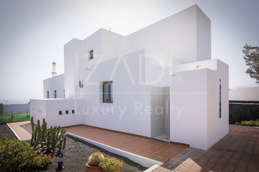 Chalet in Tias, Canary Islands, Spain 2 - 15664726