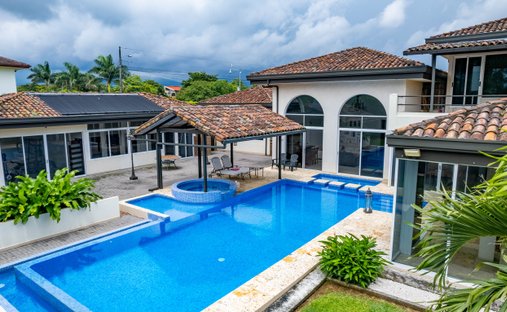 House in Guácima, Alajuela Province, Costa Rica 1