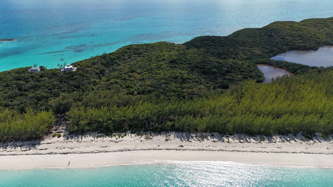 Land in Nassau, New Providence, The Bahamas 2 - 10233383