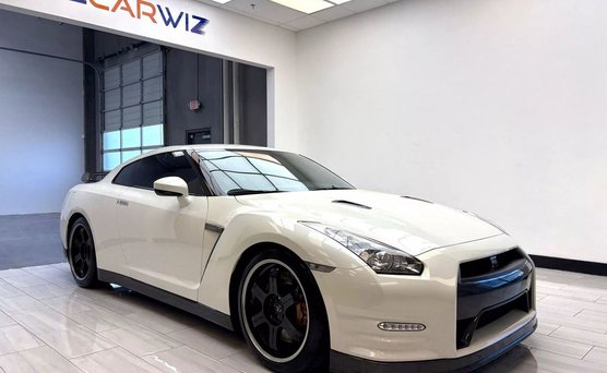 2013 Nissan GT-R