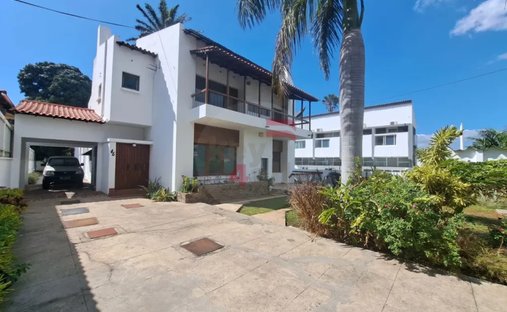 House in Maputo, Maputo, Mozambique 1