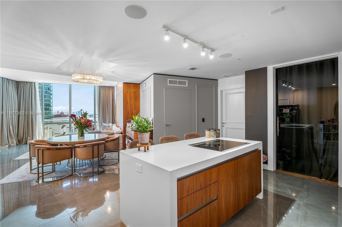 Condo in Miami, Florida, United States 2 - 15667804