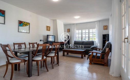 Castle for Sale in Creixell, Catalonia, Spain