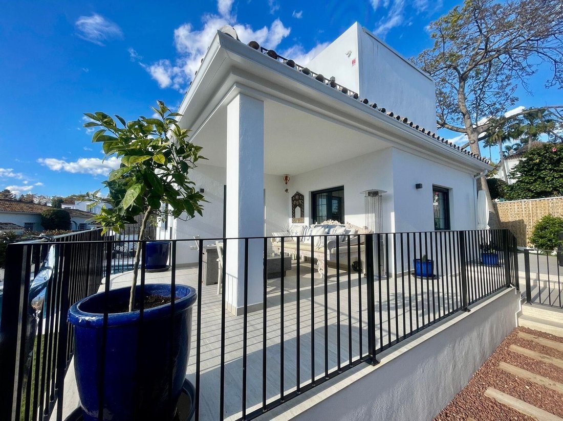 Villa in Guadalmina Alta, San Pedro de Alcantara, Spain 5 - 15664832