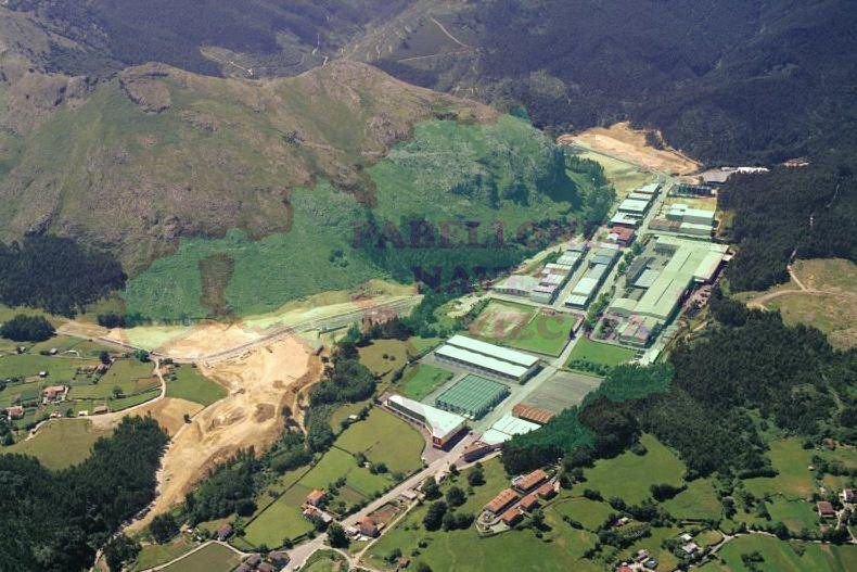 Land in Marina de Cudeyo, Cantabria, Spain 4 - 15665460