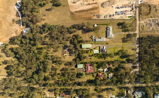 House in Orchard Hills, New South Wales, Australia 1