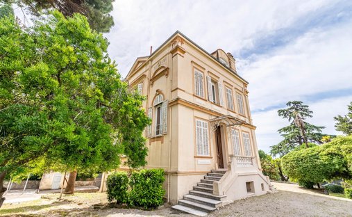 Villa in Cannes, Provence-Alpes-Côte d'Azur, France 1