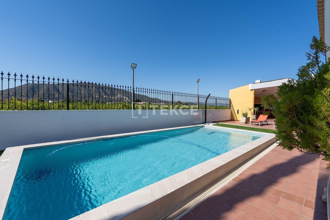 Villa in Orihuela, Valencian Community, Spain 5 - 15187990