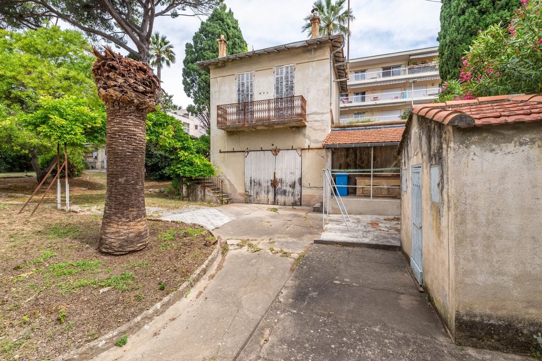 Villa in Cannes, Provence-Alpes-Côte d'Azur, France 5 - 15664619