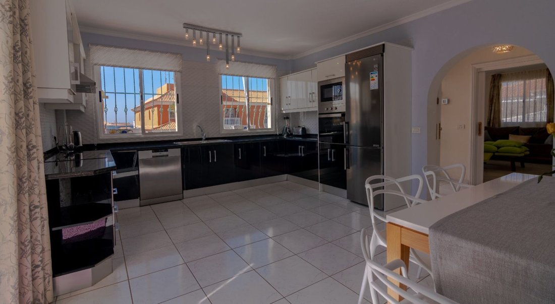 Chalet in Callao Salvaje, Adeje, Canary Islands 4 - 15665436