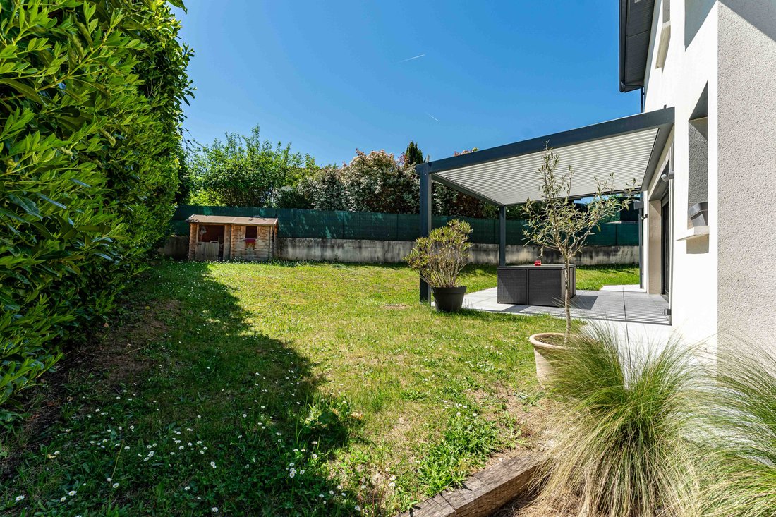House in Grézieu-la-Varenne, Auvergne-Rhône-Alpes, France 4 - 15667405