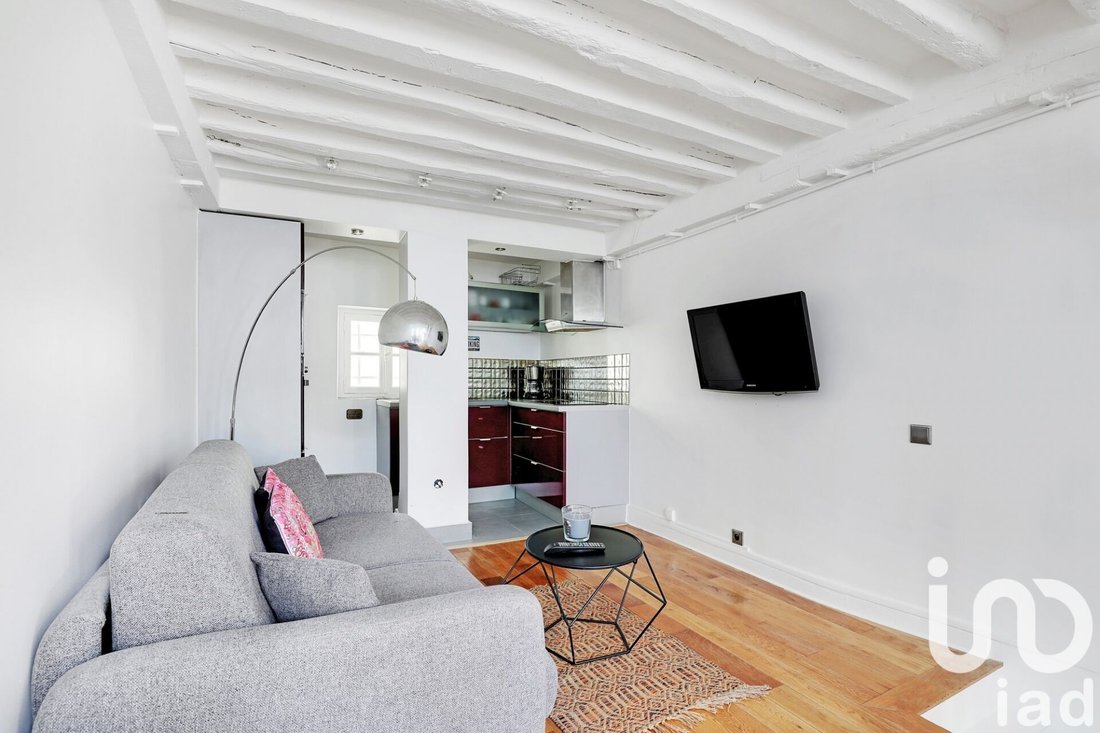 Apartment in Paris, Île-de-France, France 2 - 15671345